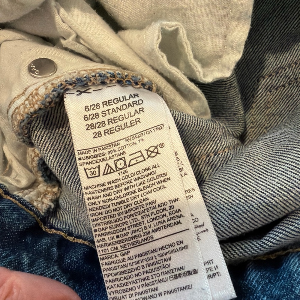 GAP Women's 90s Loose Leg Blue Jeans - Picture 5 of 8